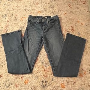 Levi’s 315 shaping bootcut
